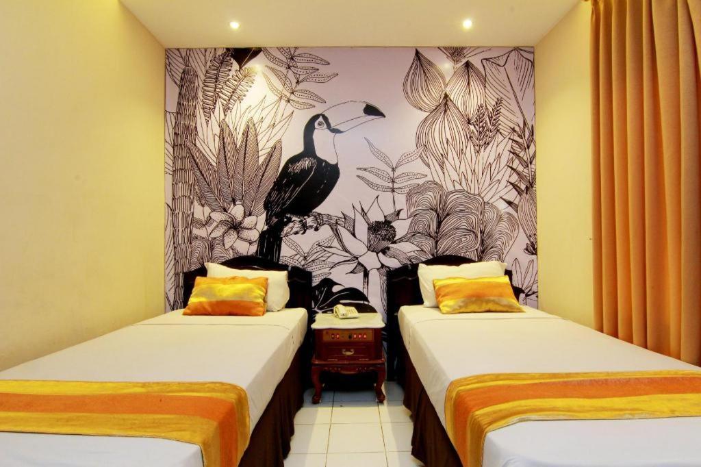 Hotel Grand Rosela Yogyakarta Eksteriør billede
