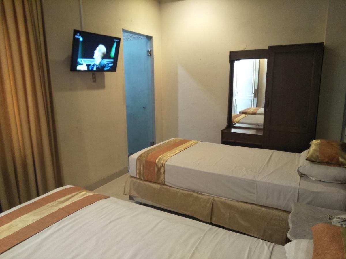 Hotel Grand Rosela Yogyakarta Eksteriør billede