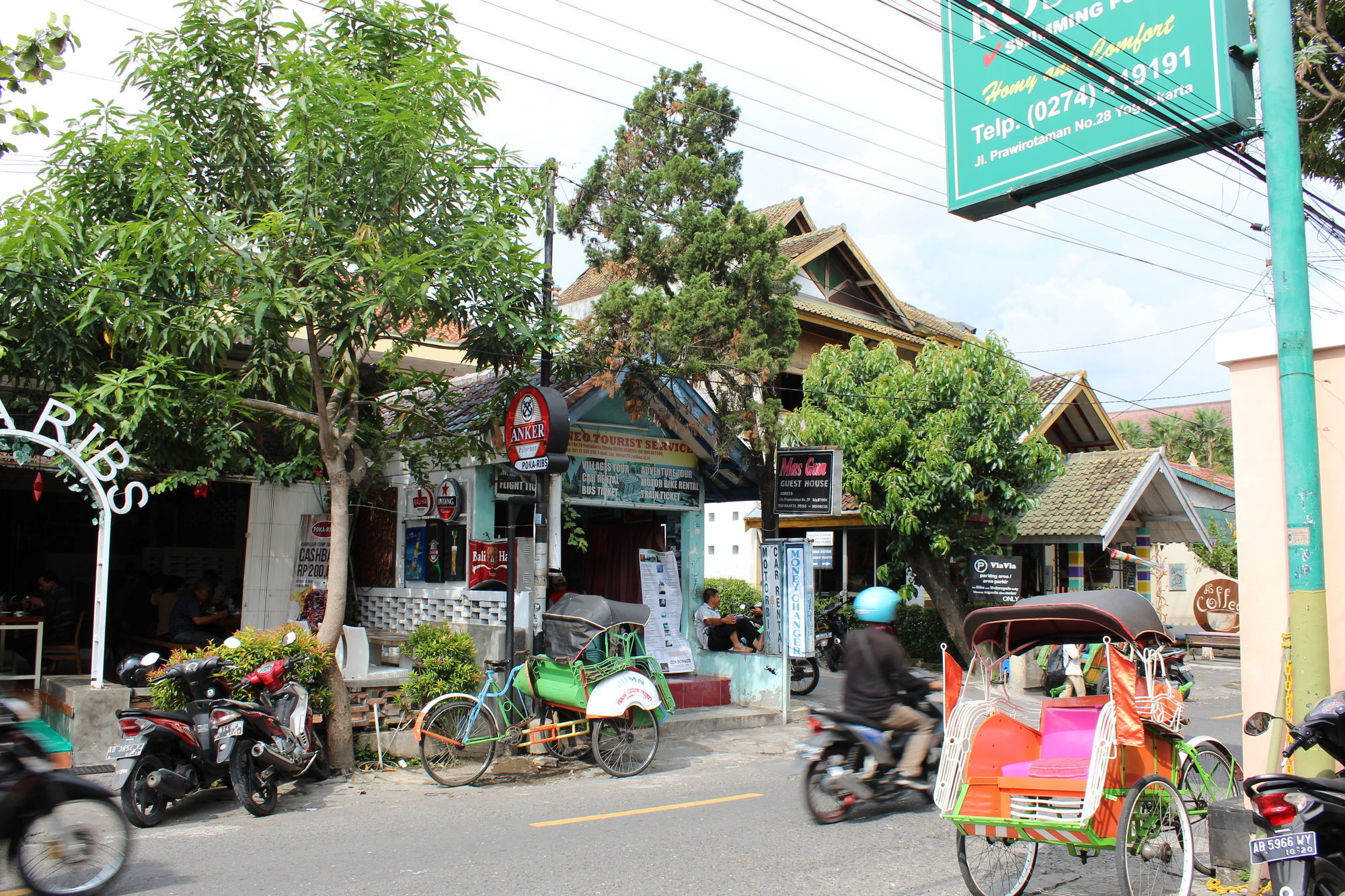 Hotel Grand Rosela Yogyakarta Eksteriør billede