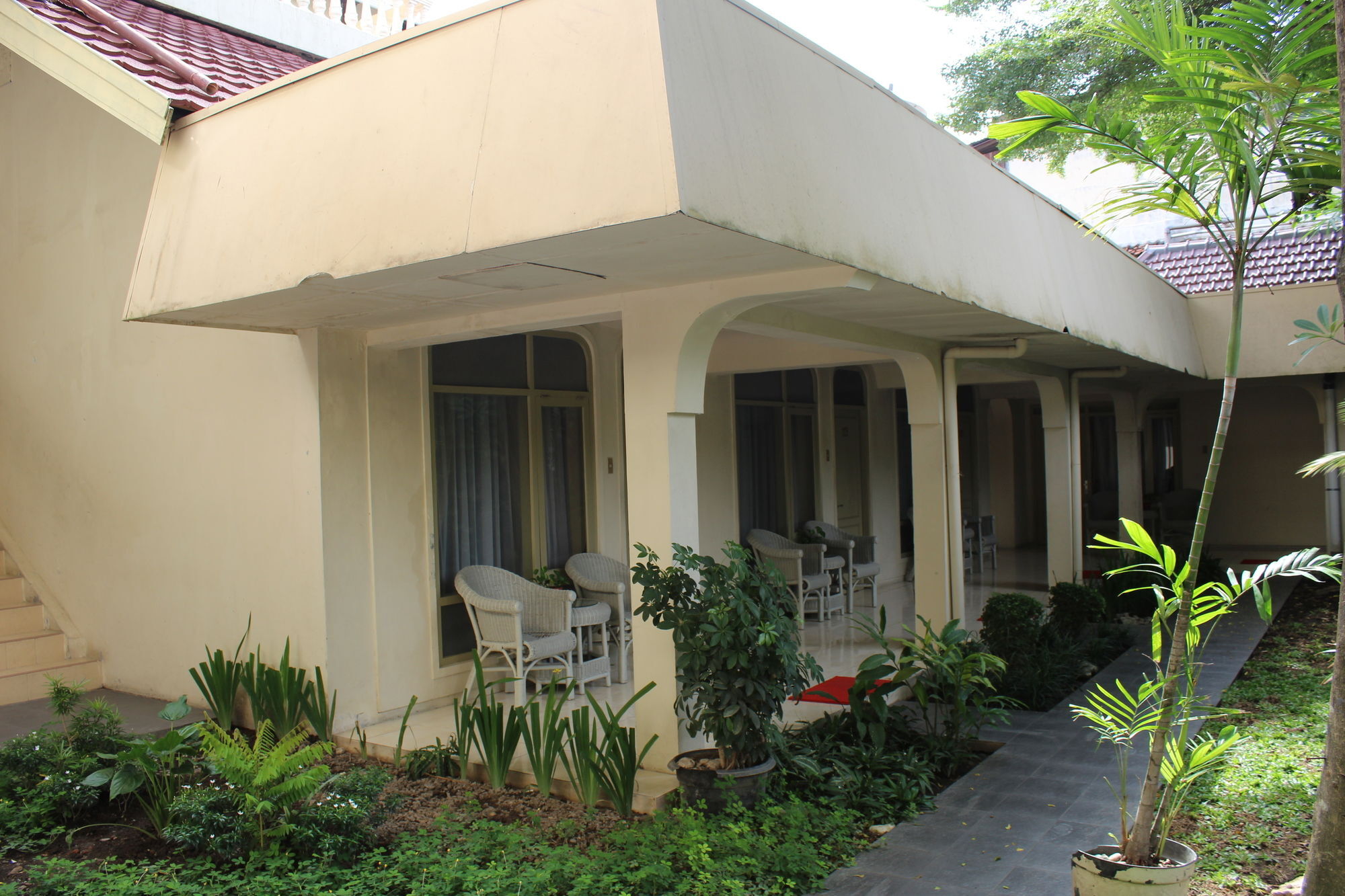 Hotel Grand Rosela Yogyakarta Eksteriør billede
